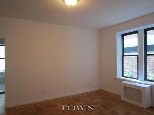 Rented by Town Residential | media 11