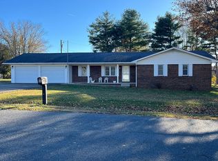 123 Beechmont St, Salem, KY 42078