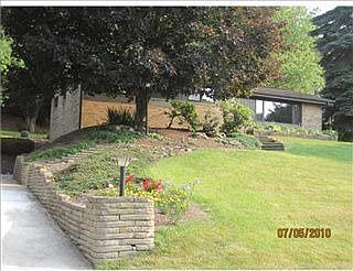 2nd image of 1798 Hedwig Dr