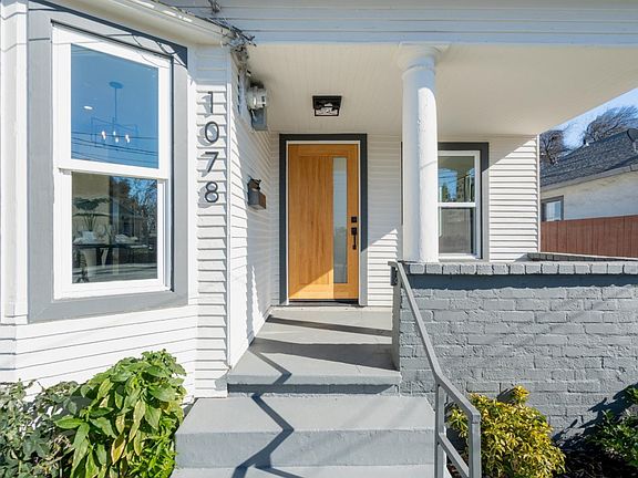 5th image of 1078 Palm St