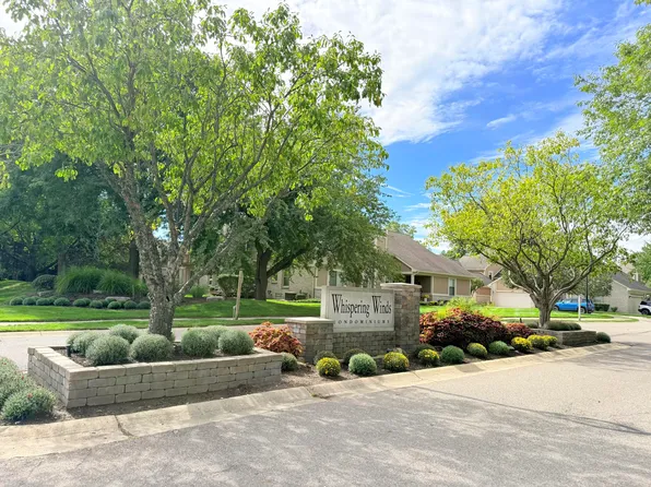9376 Westwind Dr, Livonia, MI 48150