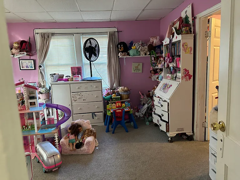 918 W Camplain Rd #1 — Photo 11