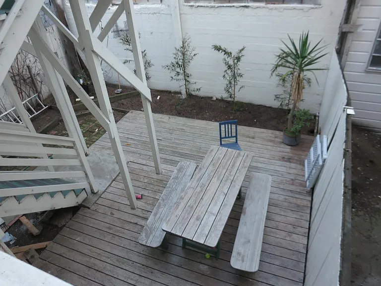565 Natoma St — Photo 11