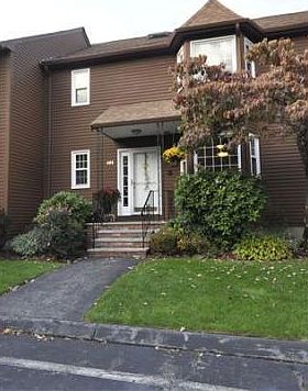 1st image of 405 Sherwood Forest Ln