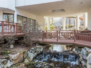 88 Green Ln, Ridgefield, CT 06877