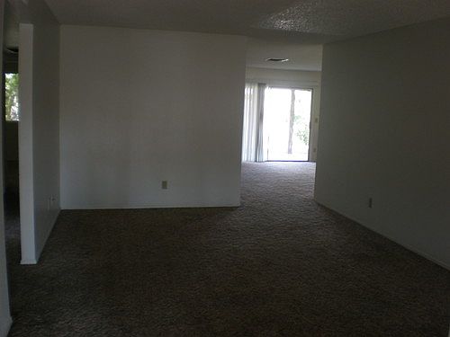 3rd image of 1219 S Alamo Cir