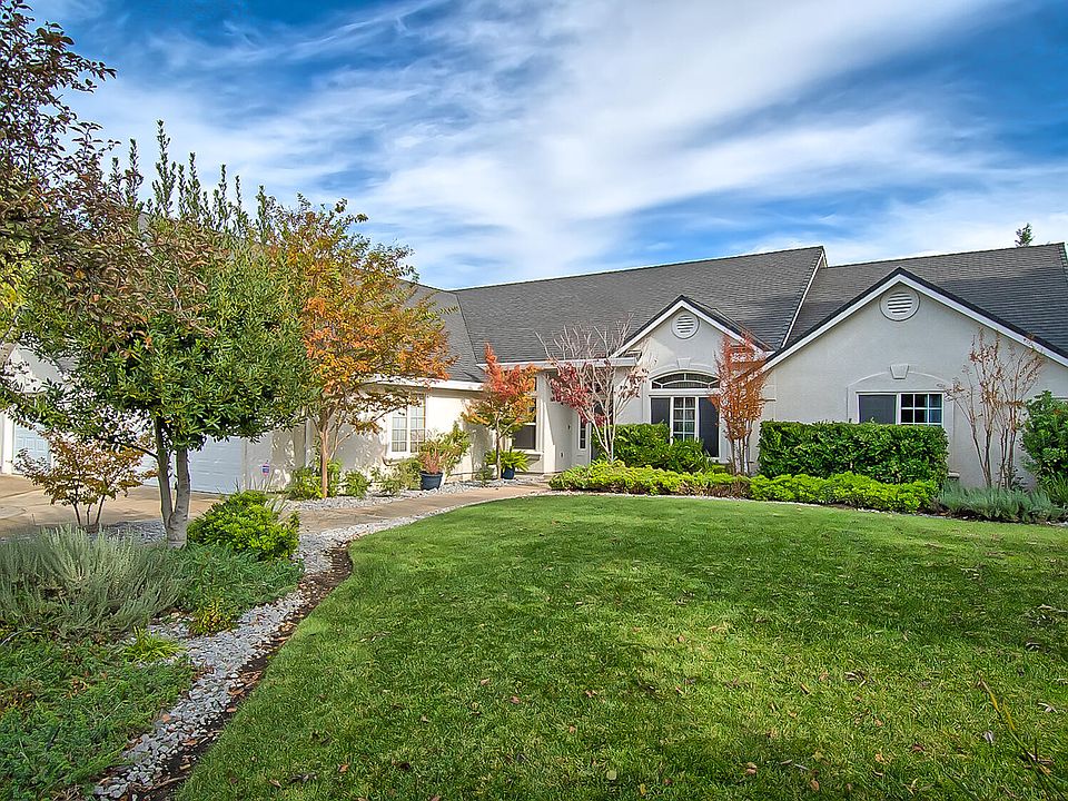1st image of 2195 Cumberland Dr