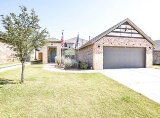 2116 100th St, Lubbock, TX 79423