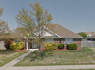 756 N Meadowlands Dr, Fayetteville, AR 72704