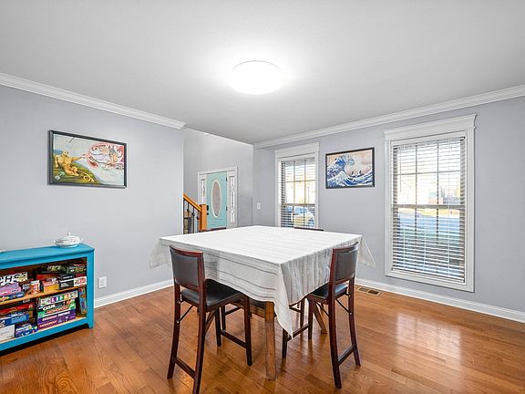5th image of 3704 Windhaven Ct