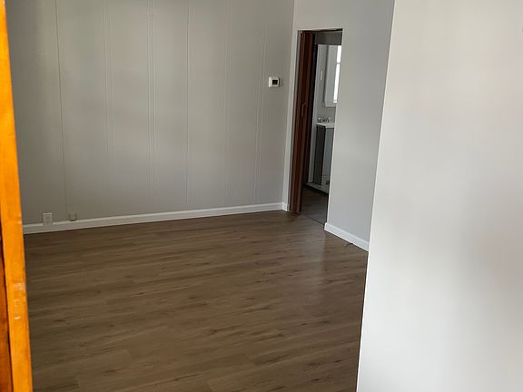 2nd image of 327 Milburn Ave Floor 1
