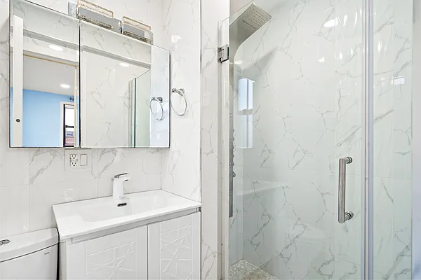 Rented by Reavis | media 7