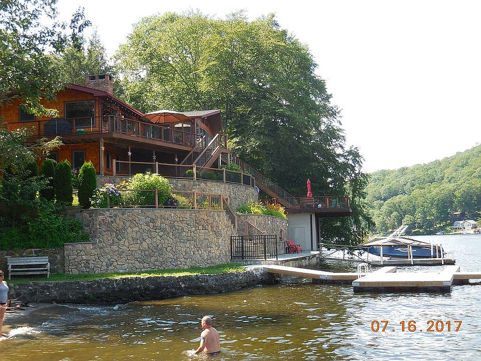 Waterfront View 