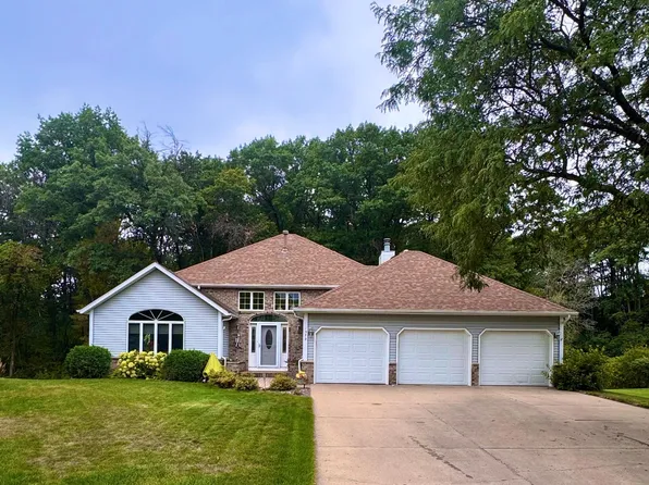 1579 Mary St N, Maplewood, MN 55119