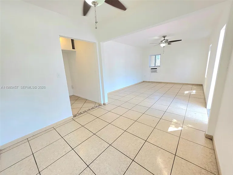 7501 Byron Ave #1A — Photo 10