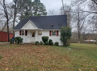 1503 Matlock Dr, Chapmansboro, TN 37035