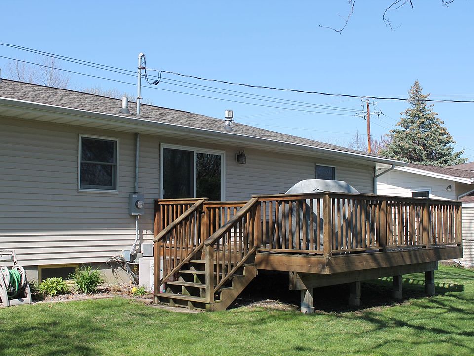 1130 Kane St, Dubuque, IA 52001 Zillow