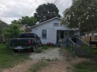 909 S 5th St, Richmond, TX 77469