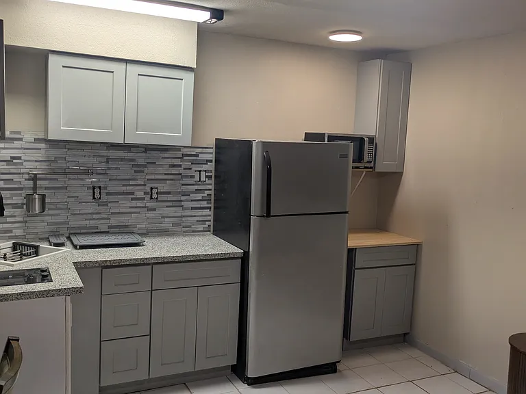 4902 Marcella Ave #56 — Photo 6