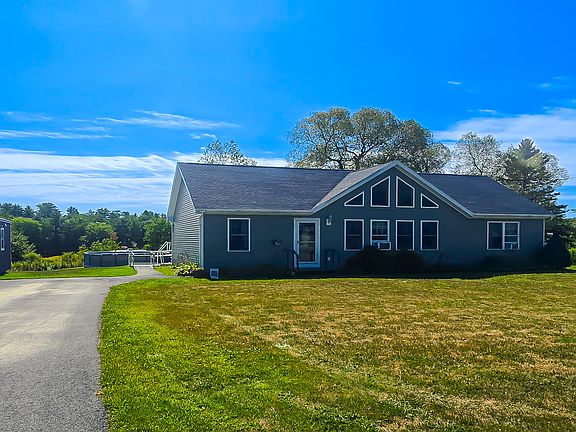 2nd image of 556 Stream Road