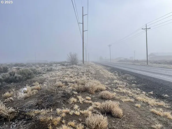Christmas Valley Hwy #4100, Christmas Valley, OR 97641