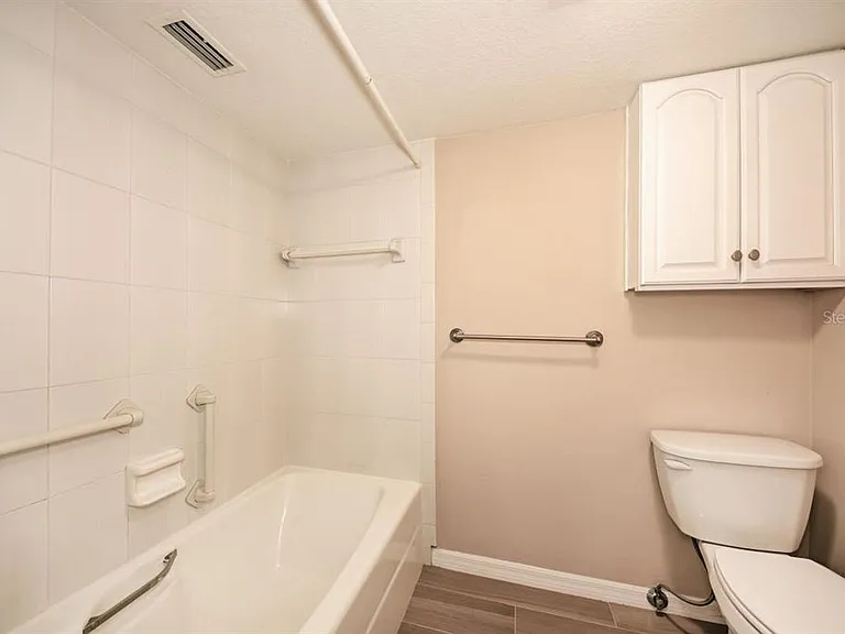 4660 Ocean Blvd #G1 — Photo 25