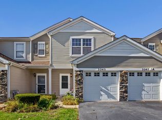 2245 Flagstone Ln, Carpentersville, IL 60110