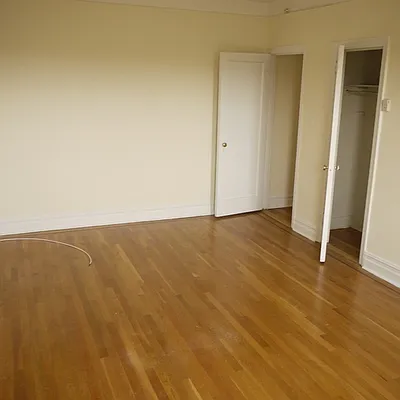 Rented by JMK Realty | media 28