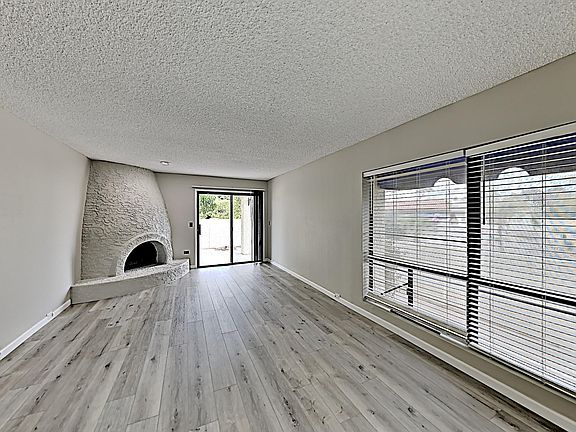 5th image of 4630 E Euclid Ave