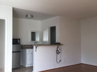 Burbank Tarzana Apartments, Tarzana, CA 91356