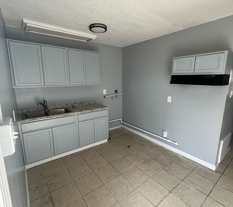 1st image of 4207 Norene Ln APT 2