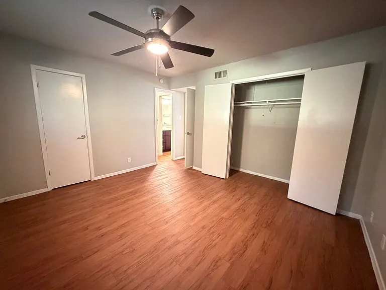 1202 Newning Ave #106 — Photo 10