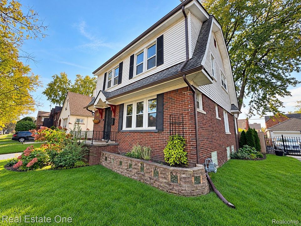 3675 Berkshire St, photo 3