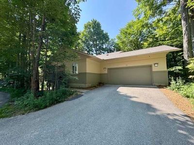 12055 S Woodwinds Cir, Traverse City, MI, 49684