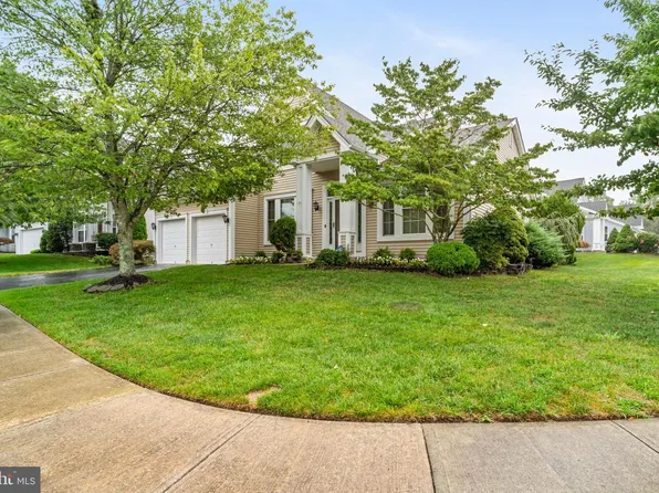 78 Mirage Blvd, Barnegat, NJ 08005