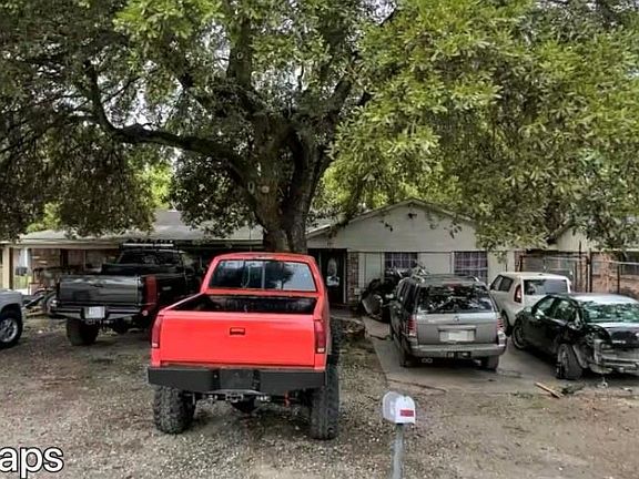 2nd image of 12915 Slater Ln