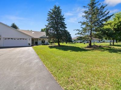 1425 Quasar Ct S, Lakeland, MN, 55043