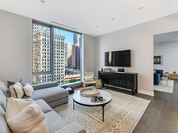 4th image of 403 N Wabash Ave APT 4A