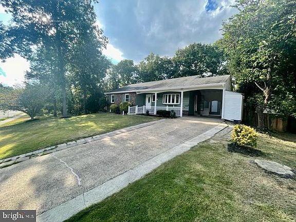 3rd image of 9824 Sudley Manor Dr