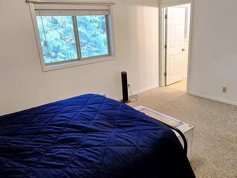 530 NW Carolyn Ln — Photo 26