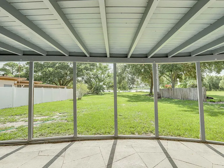 121 S Triplet Lake Dr — Photo 17