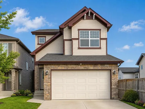102 W Kincora Glen Mews NW, Calgary, AB T3R 0B6