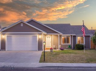 805 Nebula St, Livingston, MT 59047