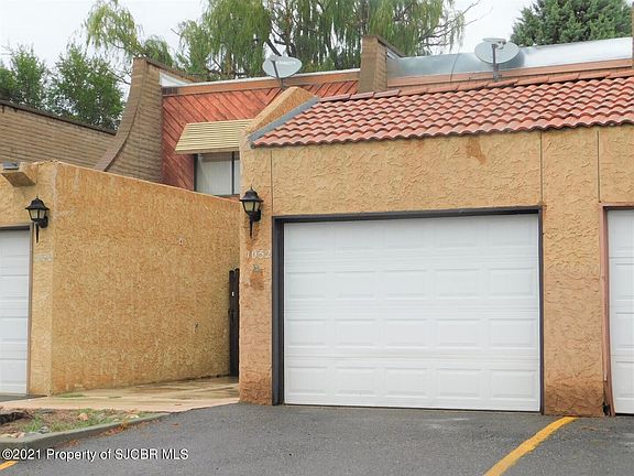 3rd image of 1052 E Navajo St #D