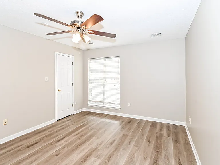 1848 Central Trails Dr — Photo 10