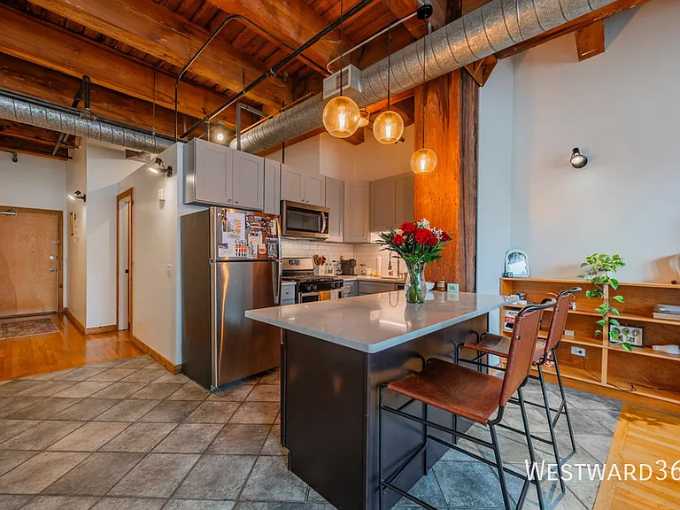 732 S Financial Pl #417 — Photo 2