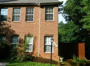 10310 Tracie Ann Ct, Fairfax, VA 22032