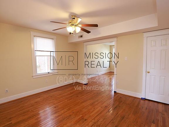 3rd image of 1400 Bainbridge St APT C