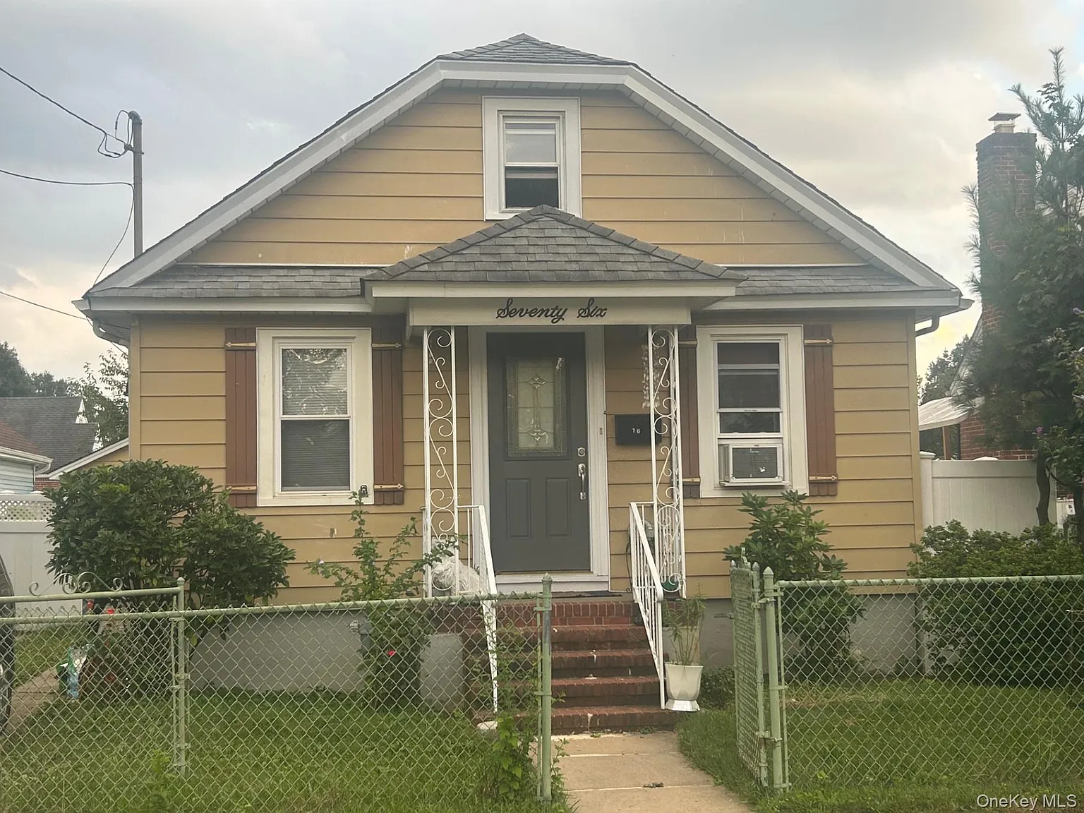 3 bed, 2.0 bath, 686 sqft, $4,000 — Photo 1