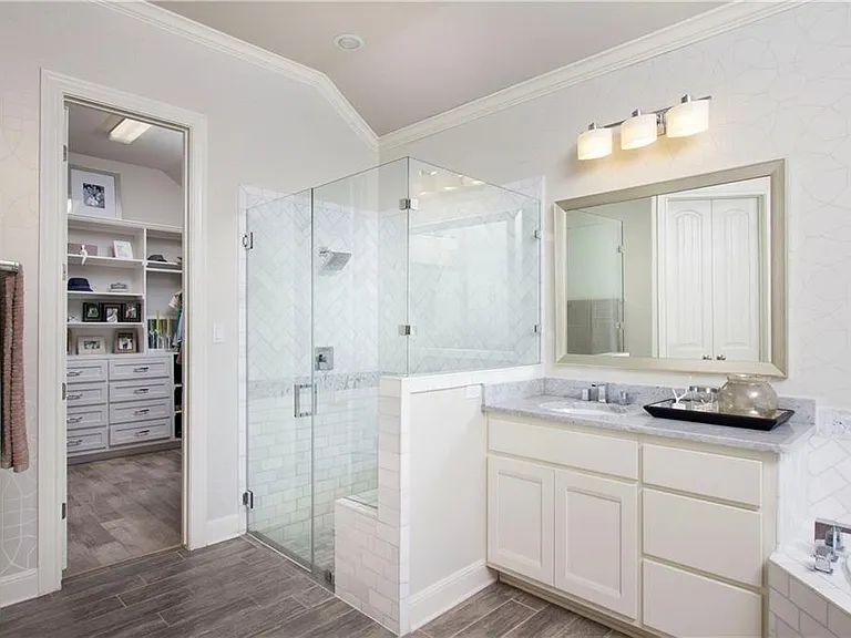 4100 Vinalopo Dr — Photo 10